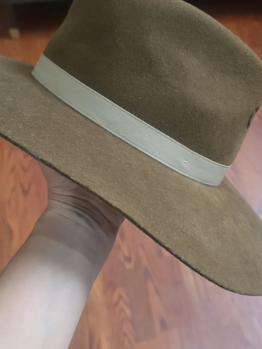 Charlie 1 Horse Wool Felt Western Fedora Hat Brown Tan Size Medium Horseshoe